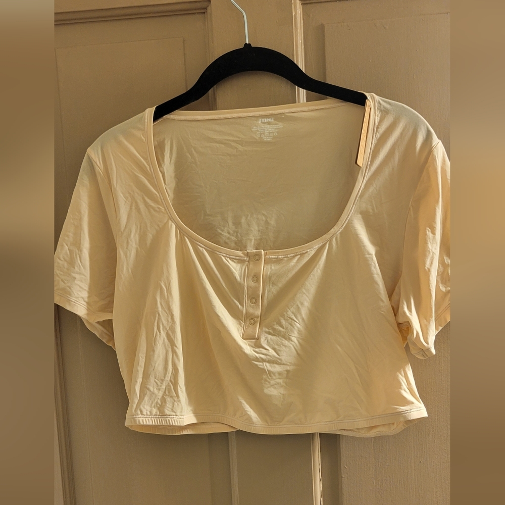 SKIMS Womens Fits Everybody Henley Crop Top sand 3X (AP-HEN-1055)